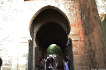 03 Puertas del castillo