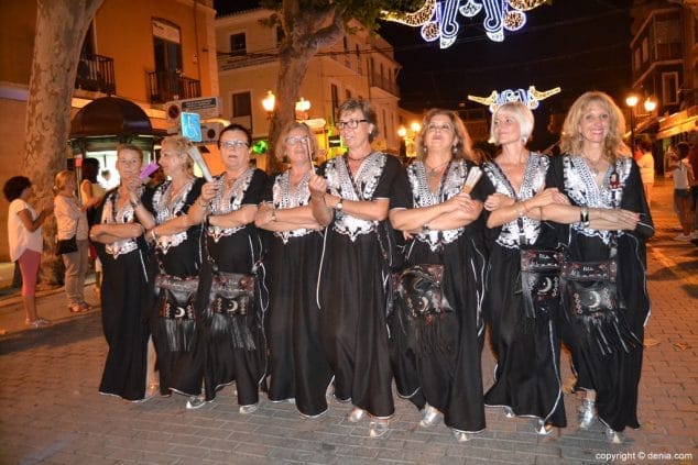 05 Entraeta recepción capitanía mora 2015 filà Alkamar