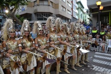 050 Desfile de gala moros i cristians – Almogavers