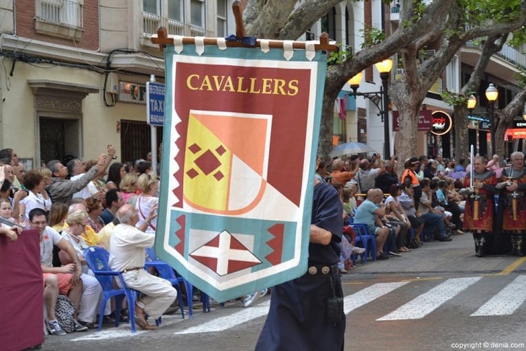 06 Desfile de gala moros i cristians - Cavallers Me'n Fot