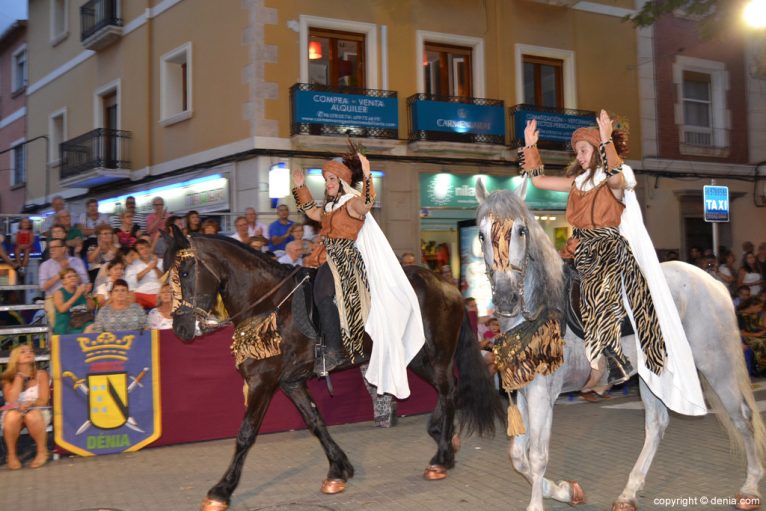 Desfile de gala Filà Alkamar - Caballos
