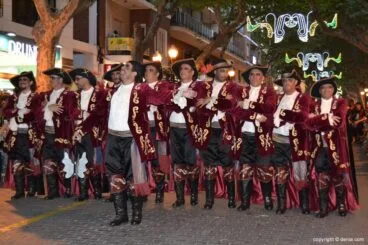 Desfile de gala – Capitanía Cristiana Marins Corsaris