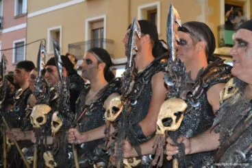 Desfile de gala – Capitanía Cristiana Marins Corsaris