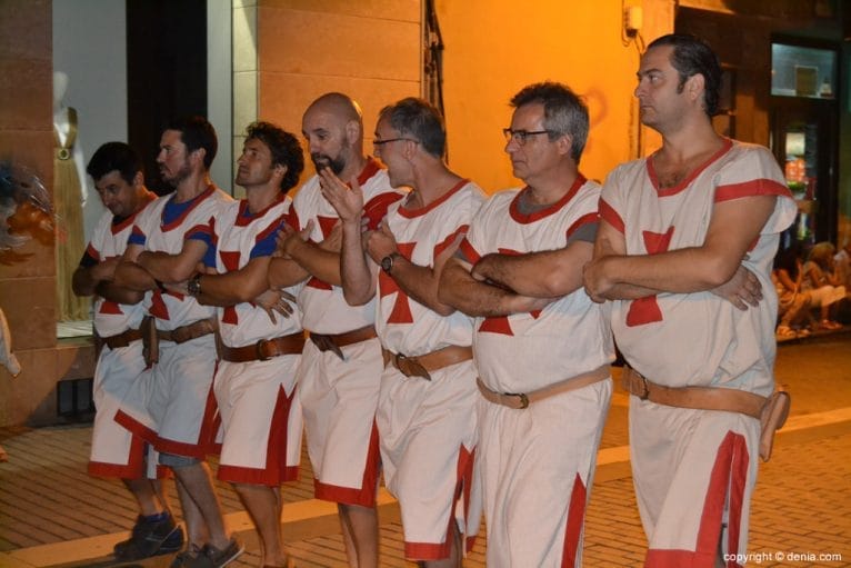 Entraeta recepción capitanía mora 2015 - filà Templaris