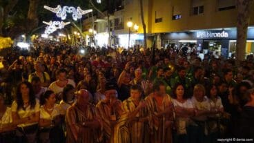 Retreta Moros y Cristianos Dénia – Público