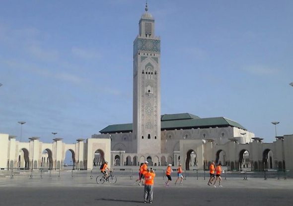 Arranque en Casablanca de la carrera In The Long Run