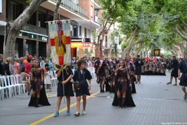 Banderín de la filá Deniers