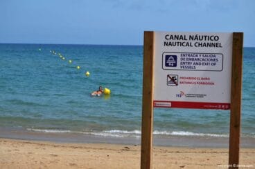 Canal náutico en la Playa Els Molins
