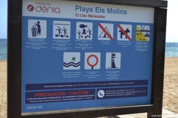 Cartel playa Els molins