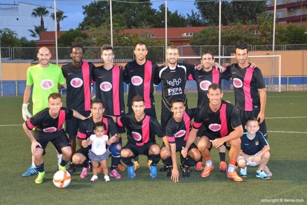 Equip Coco Kids abans del xoc