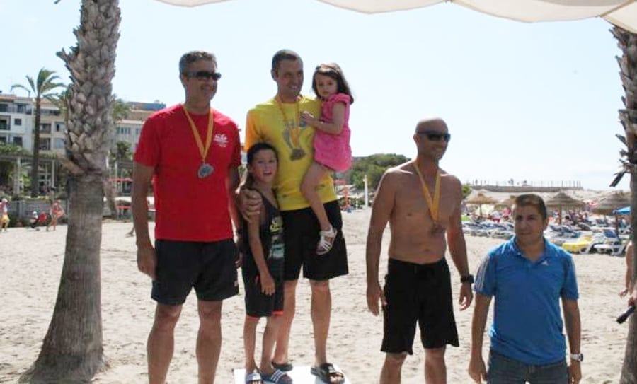 Esteban Fernández en el podium