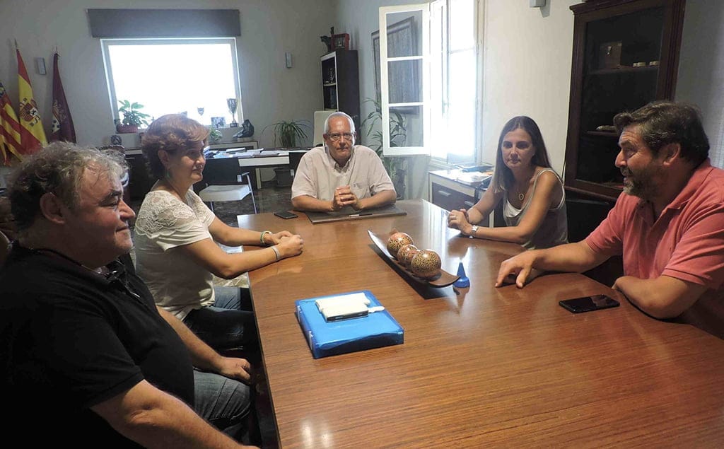 Grimalt y Carrió recibieron a Margarita Torres en el ayuntamiento