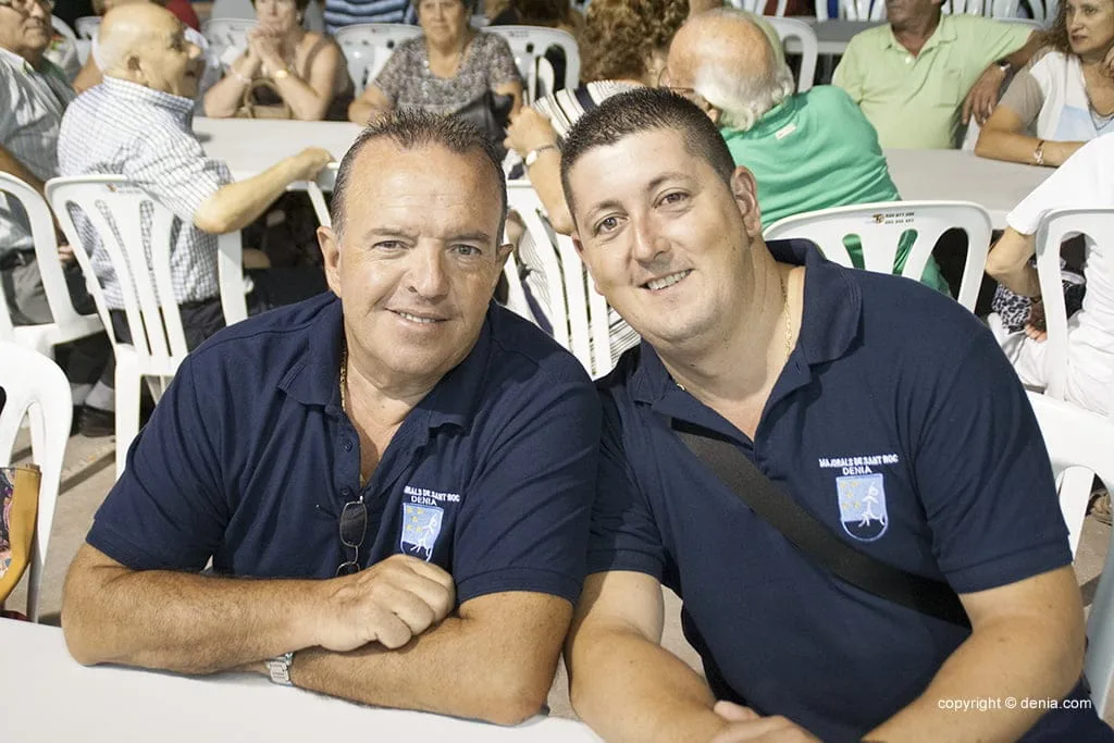 Majorals de Sant Roc acudieron también a la cena en el párking de la lonja