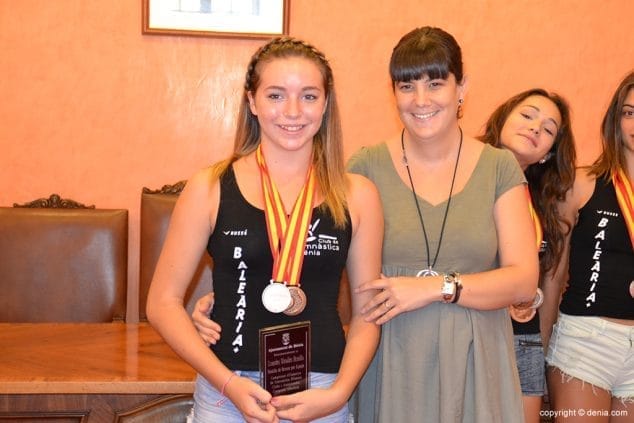 Mariám Tamarit con Lourdes Miralles