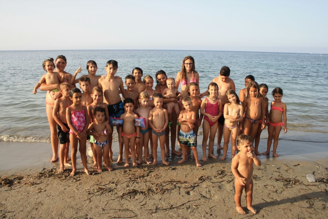 Merienda en la playa de la falla Campaments