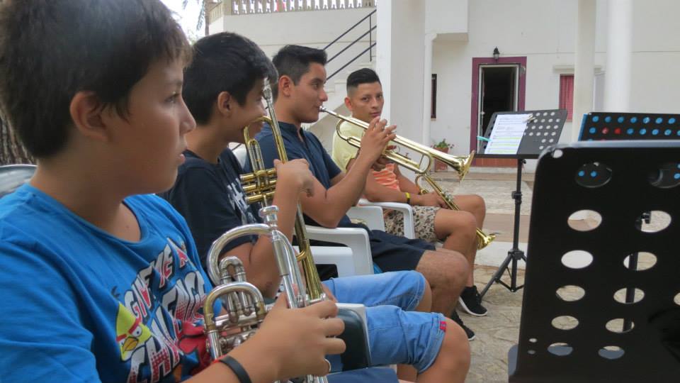 50 jóvenes participaron en el campamento de verano del Ejército de Salvación en Dénia 1 Músicos en el campamento