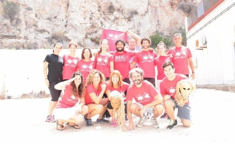Agujetas y mucha expresión en el último taller celebrado en la ETC 1 Participantes en el taller de teatro físico