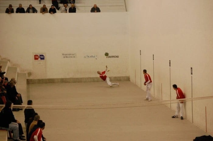 Partida de Escala i Corda en el Trinquet El Rovellet