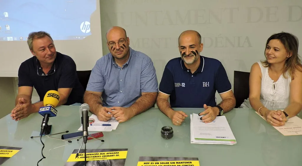 Las cenizas del Montgó se transforman en pintura de guerra para luchar contra los incendios 1 Presentación de la campaña de prevención de incendios de Dénia