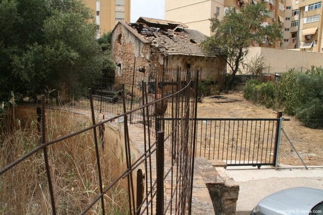 Toda la fábrica hoy abandonada