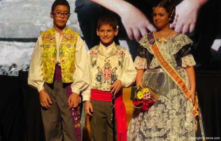 Presentación Infantil París Pedrera 2016 - Comisión infantil