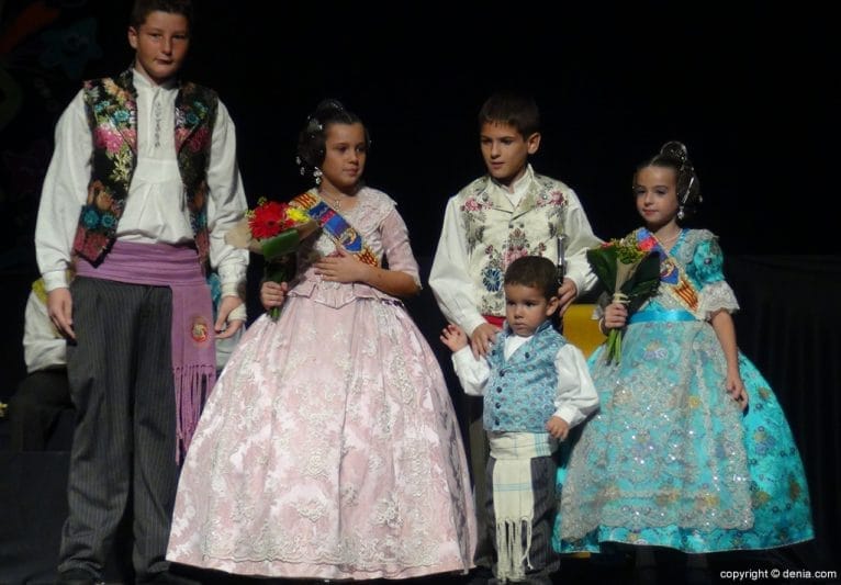 Presentación Infantil París Pedrera 2016 - Comisión infantil