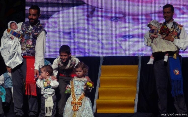 Presentación Infantil París Pedrera 2016 - Comisión infantil
