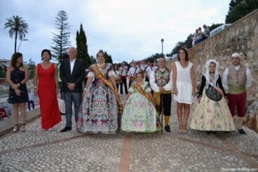 Recepción de invitados – Autoridades y presentadora