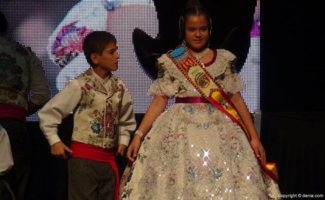 26 Presentación Infantil París Pedrera 2016 Norberto y Arantxa