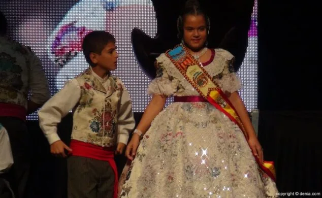 26 Presentación Infantil París Pedrera 2016 Norberto y Arantxa
