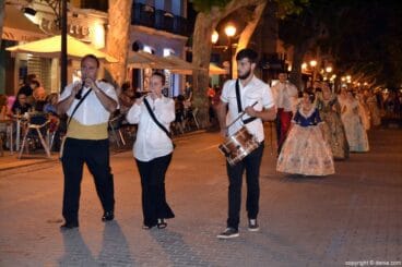 Recepción de invitados – Pasacalle