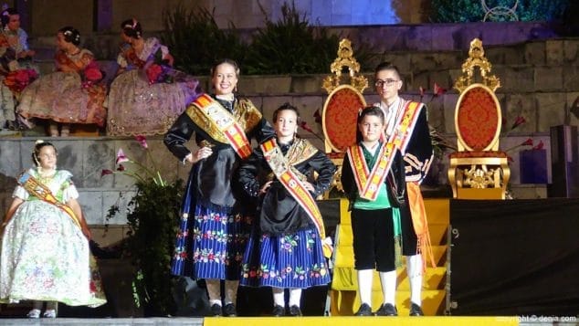 38 Presentación Falleras Mayores de Dénia 2016 Federación de peñas de la fiesta de la Vendimia de Jumilla