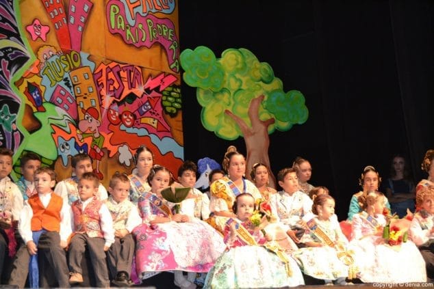 46 Presentación Infantil París Pedrera 2016 Comisión infantil