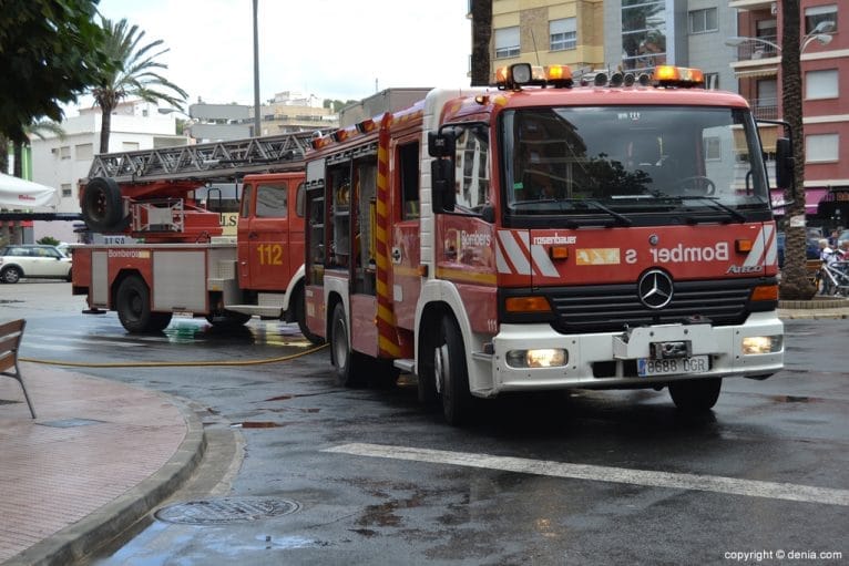 Bomberos en Dénia
