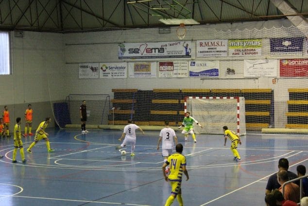El Dénia FS comienza su andadura en 2ºB arrancando un punto ante el vigente campeón de liga 3 El Dénia FS se estrena en 2º B