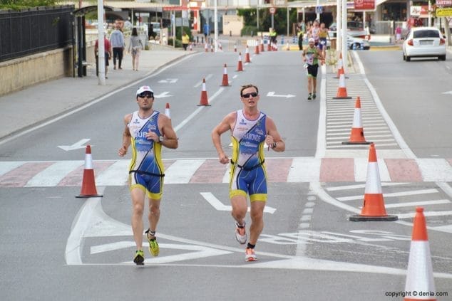 Gonzalo Durá y Víctor Bahamonde en el segmento de carrera a píe