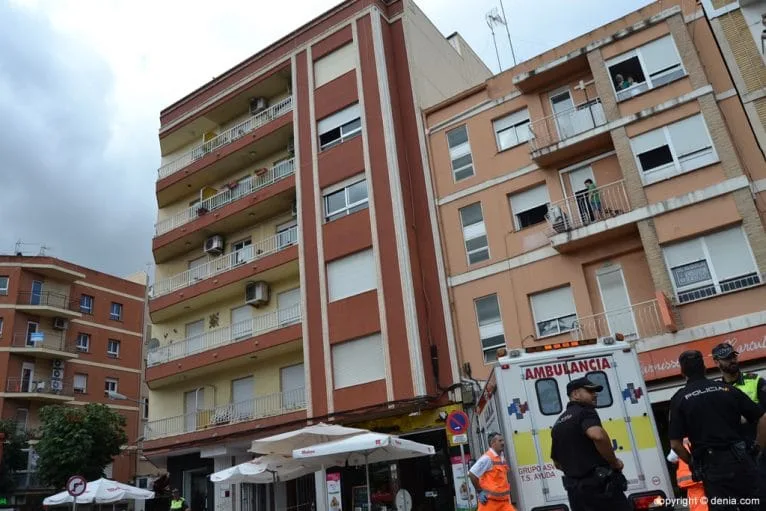 Policía Nacional en el incendio de una vivienda