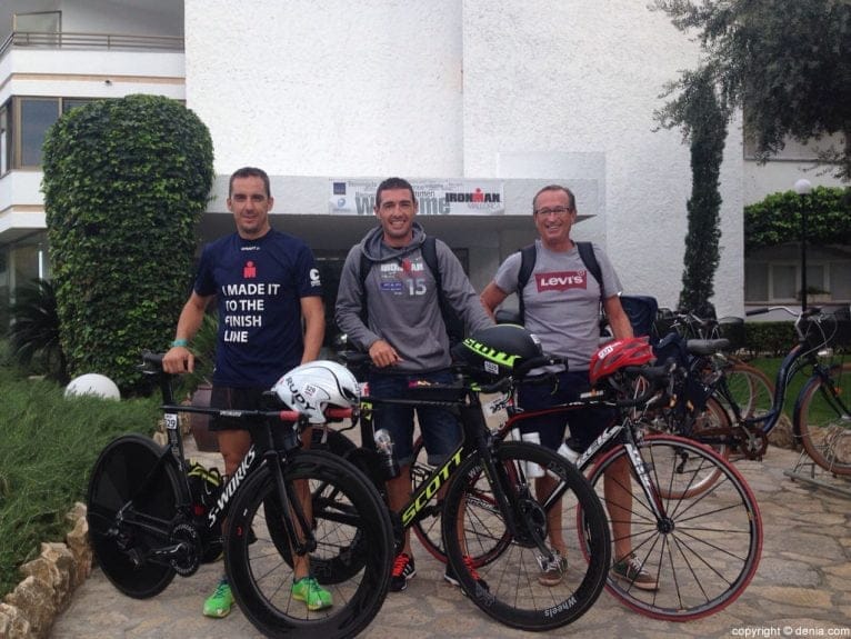 Sergio, David y Quique participaron en el Ironman de Mallorca