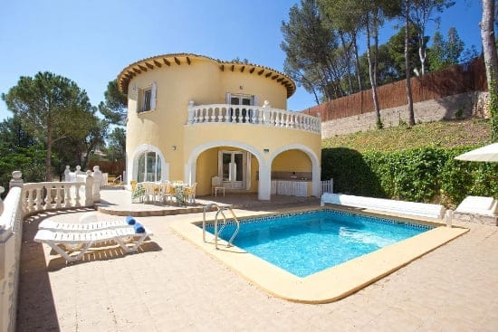 VillA Colina de los Pines fachada