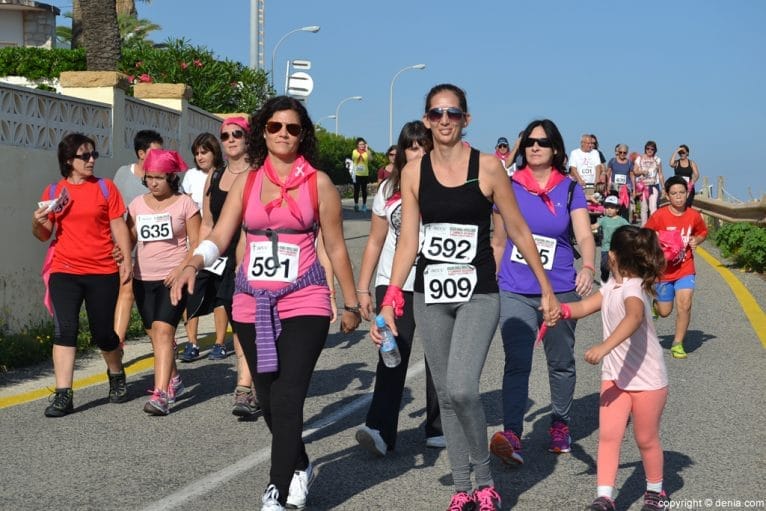 046 Caminata solidaria AECC - Caminantes