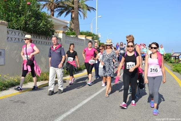 055 Caminata solidaria AECC Caminantes