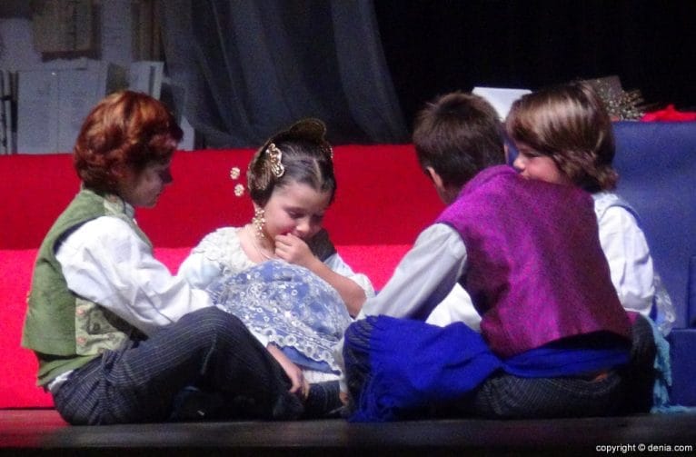 Presentación infantil Falla Centro 2016 - Cuento