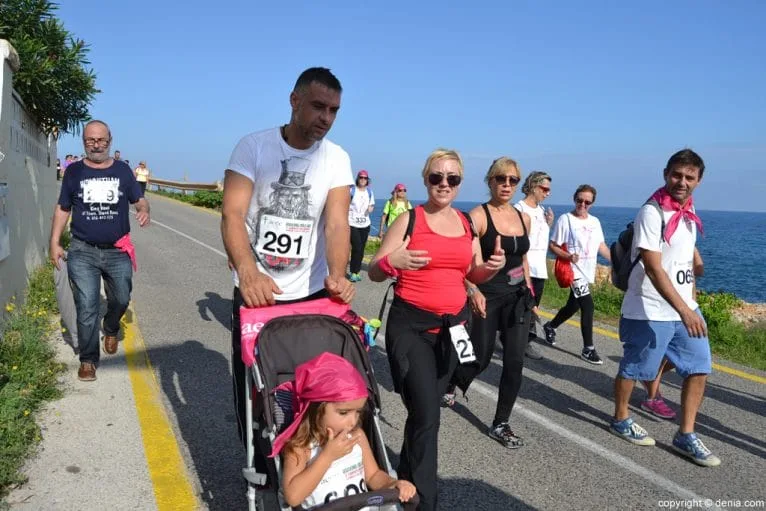 Caminata solidaria AECC - Caminantes