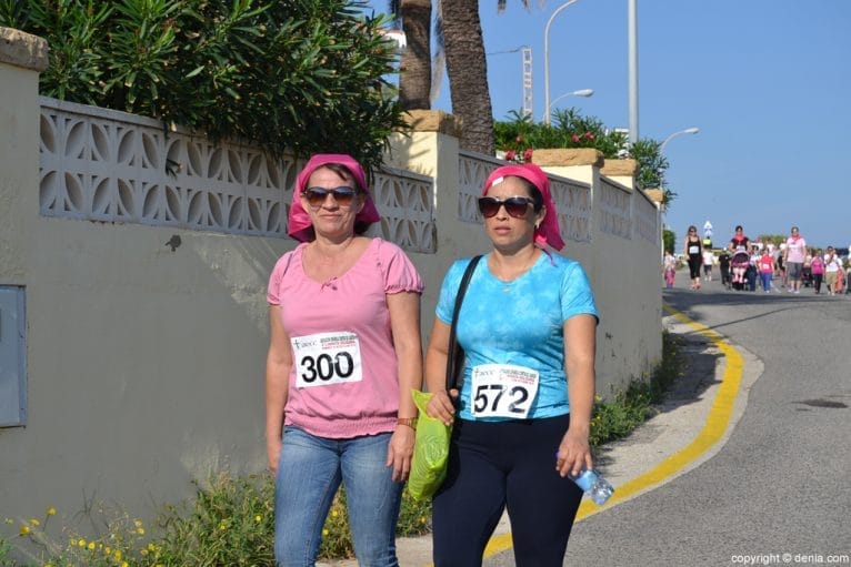 Caminata solidaria AECC - Caminantes