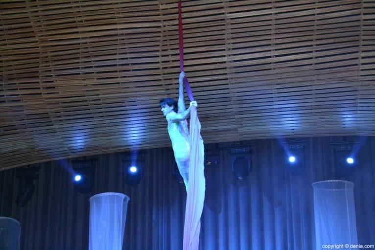Presentación infantil Falla Centro 2016 - Acróbata