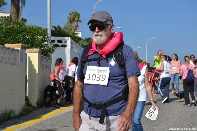 Caminata solidaria AECC - Caminantes