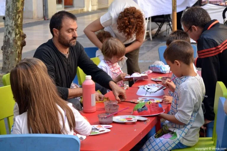 XIX Feria de Alimentación y Salud natural EcoDénia - taller de máscaras