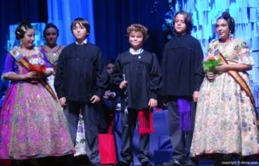 Presentación infantil Falla Centro 2016 – Comisión infantil