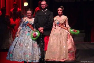 Presentación Falla Centro 2016 – Corte de honor
