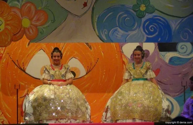 23 Presentación infantil Oeste 2016 María y Nuria